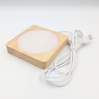 Drewniana podstawka LED kwadrat RGB USB