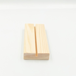 Drewniana podstawka plexi A5 4mm sosna 15x6x2 cm