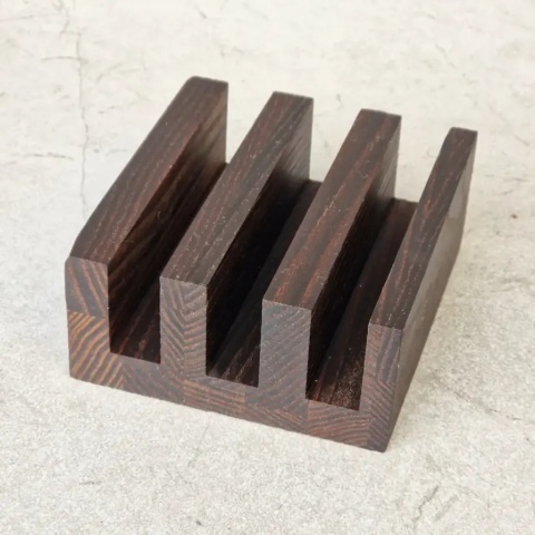 Stojak na deski do krojenia AYA 1.5cm, termojesion RYBA WOODEN