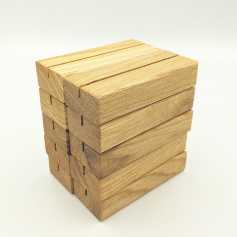 Zestaw 10 sztuk: Drewniane podstawki na winietki 2mm dąb 9x3,5cm